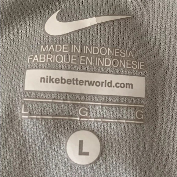 Nike Girls Black & White Active Shorts Large Size - Picture 3 of 3